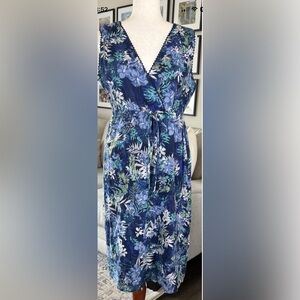 Eddie Bauer Womens Crinkle Cross Front Dress Tropical Blue Size 10